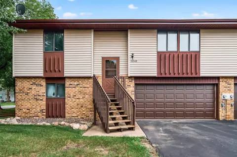 10568 Grouse Cir NW, Coon Rapids, MN 55433