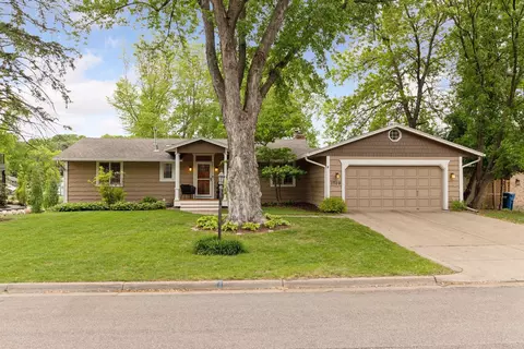 1709 Baywood Ln, Mound, MN 55364