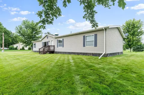404 Carolina Ave, Hoffman, MN 56339