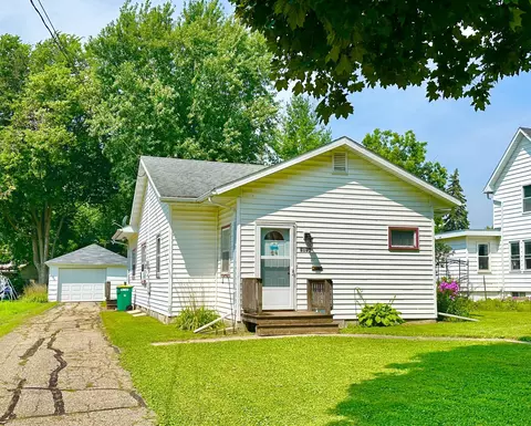 1016 St John Ave, Albert Lea, MN 56007