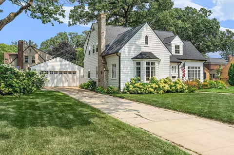 1008 8th Ave NW, Austin, MN 55912