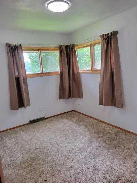 180 Maple St, Dawson, MN 56232 photo 21