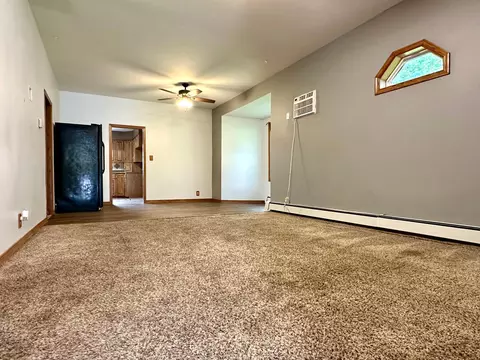 Living - 19708 Monarch Ave, Reading, MN 56165 photo 2 of 3