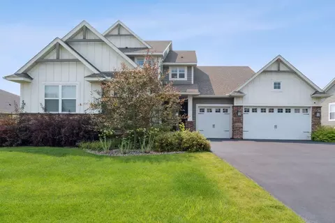 19207 Huxley Ave, Lakeville, MN 55044