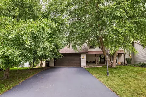 6484 Bonner Ct, Inver Grove Heights, MN 55076