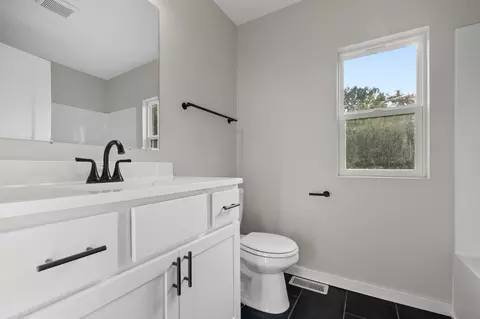 Bath - 7353 20th Ave, Centerville, MN 55038 photo 1 of 3