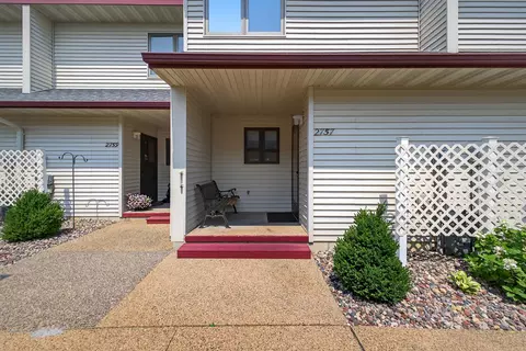 2757 Charles Ct NW, Rochester, MN 55901