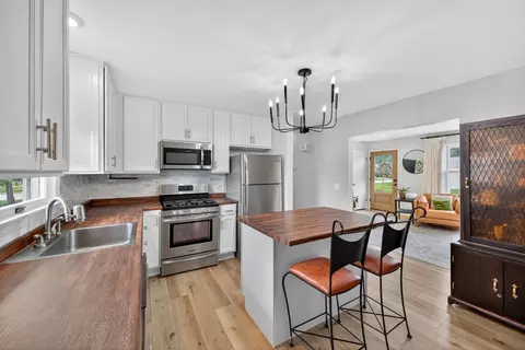 Kitchen - 506 9th St E, Wabasha, MN 55981 photo 4 of 4