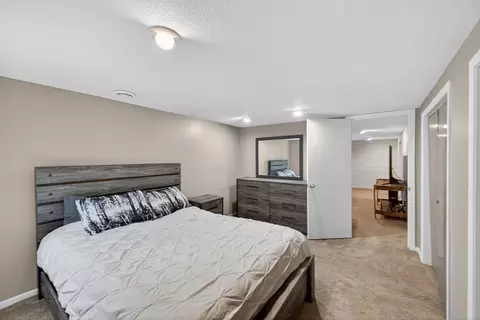Bedroom - 506 9th St E, Wabasha, MN 55981 photo 8 of 8