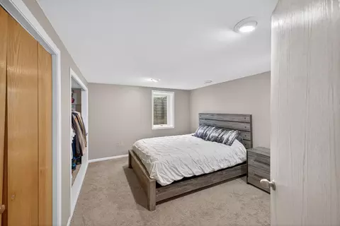 Bedroom - 506 9th St E, Wabasha, MN 55981 photo 6 of 8