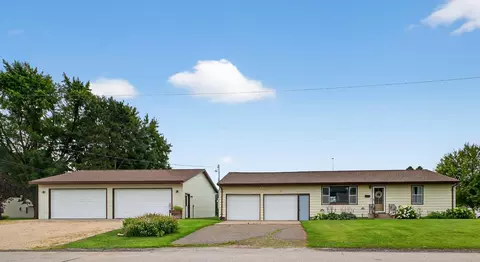 506 9th St E, Wabasha, MN 55981