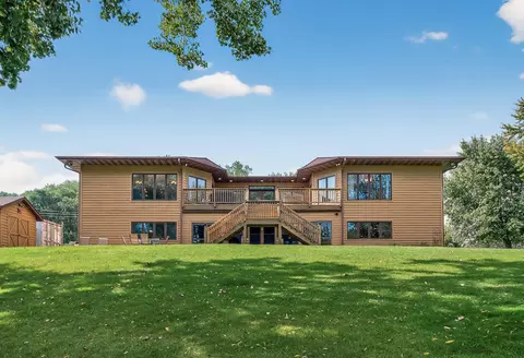 6090 Babcock Trl, Inver Grove Heights, MN 55077