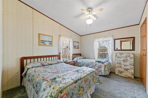 Bedroom - 18482 Captive Lake Rd, Garrison, MN 56450 photo 1 of 3