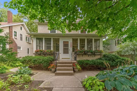 1374 Raymond Ave, Saint Paul, MN 55108