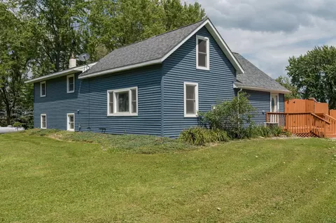 16859 State Highway 22, Good Thunder, MN 56037