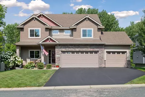 13105 Zinran Pl, Savage, MN 55378