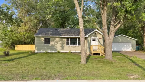 8433 E River Rd NW, Coon Rapids, MN 55433 photo 2