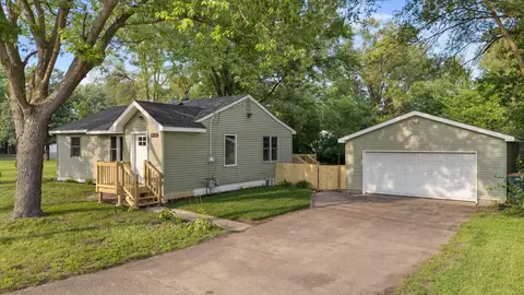 8433 E River Rd NW, Coon Rapids, MN 55433 photo 4