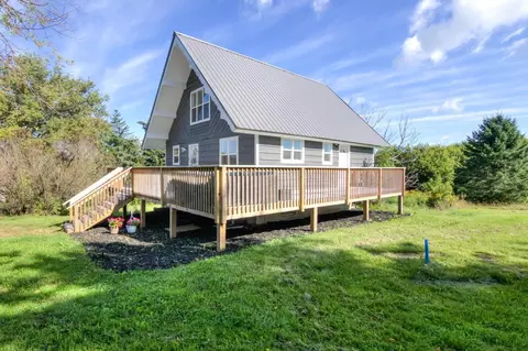 w1086 610th Avenue, Elmwood, WI 54740