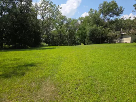 57 Nn Hodgson Rd, Shoreview, MN 55126