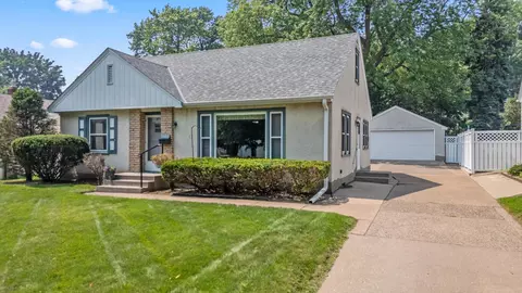 943 Ohio St, West Saint Paul, MN 55118