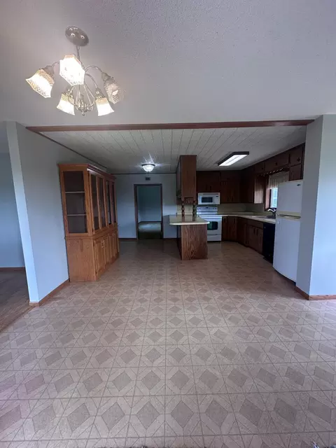 Dining - 8393 165th St, Milaca, MN 56353 photo 2 of 2