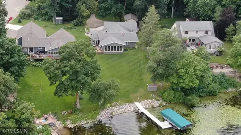 1005 Geneva Dr, Alexandria, MN 56308