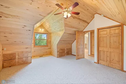 Bedroom - 46130 E Nest Rd, Deer River, MN 56636 photo 4 of 5