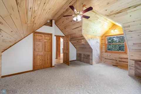 Bedroom - 46130 E Nest Rd, Deer River, MN 56636 photo 2 of 5