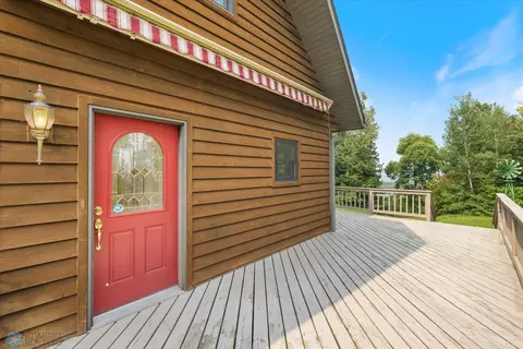Exterior - 46130 E Nest Rd, Deer River, MN 56636 photo 6 of 25