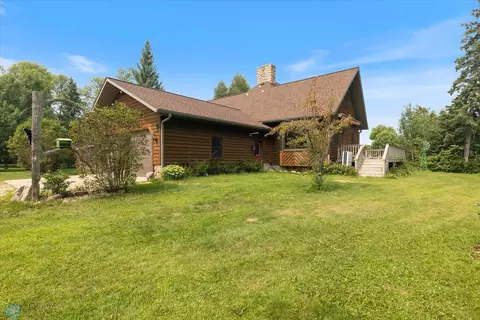 Exterior - 46130 E Nest Rd, Deer River, MN 56636 photo 8 of 25