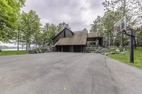 19109 Forestview Trl, Grand Rapids, MN 55744