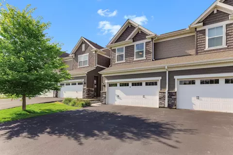 4379 Corn Silk Ct, Woodbury, MN 55129
