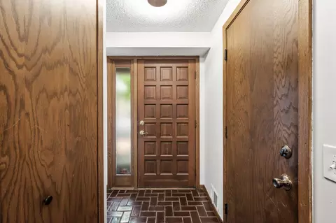 Entry Way - 9361 Nesbitt Rd, Bloomington, MN 55437 photo 1 of 1