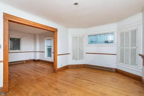 Living - 1006 3rd Ave S, Fargo, ND 58103 photo 3 of 7