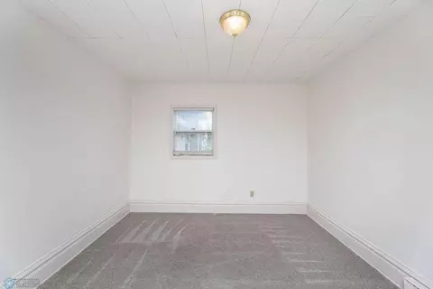 Bedroom - 1006 3rd Ave S, Fargo, ND 58103 photo 5 of 5