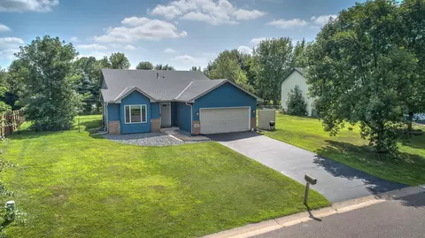 849 18th Ave SE, Cambridge, MN 55008