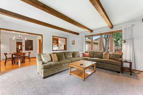 10525 Nesbitt Ave S, Bloomington, MN 55437 photo 9