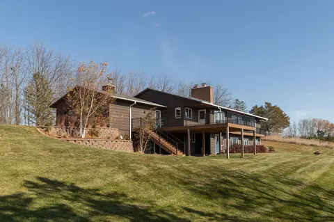 2700 115th St NW, Oronoco, MN 55960