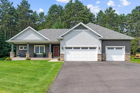 25884 23rd St W, Zimmerman, MN 55398