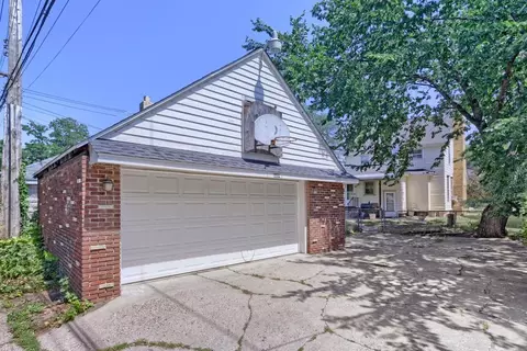 3304 Grand Ave S, Minneapolis, MN 55408