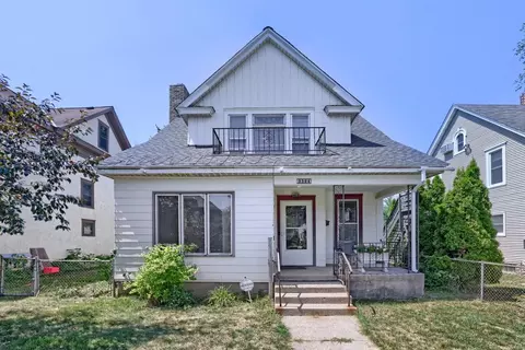 3304 Grand Ave S, Minneapolis, MN 55408