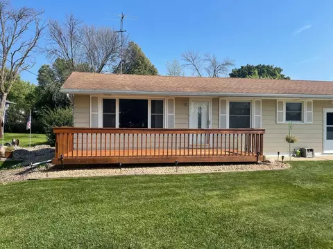 1805 10th Pl NE, Austin, MN 55912 photo 2