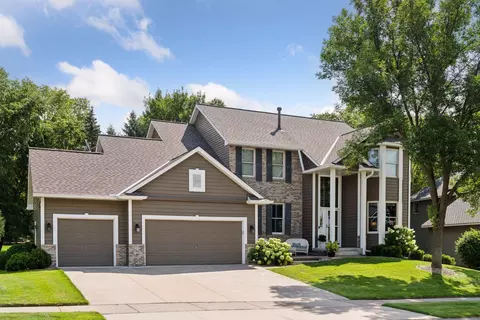 8008 Shenandoah Ln N, Maple Grove, MN 55311