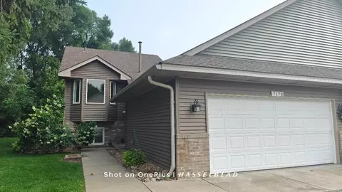 7178 Ivy Ridge Ct, Lino Lakes, MN 55014