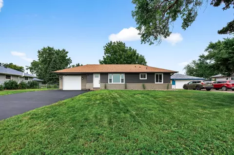 8028 E Point Douglas Rd S, Cottage Grove, MN 55016