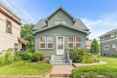 1215 18th Ave NE, Minneapolis, MN 55418