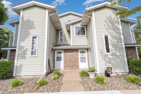 2488 Cobble Hill Alcove #C, Woodbury, MN 55125