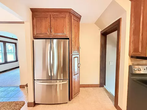 Kitchen - 101 S 5th St, Montevideo, MN 56265 photo 7 of 12
