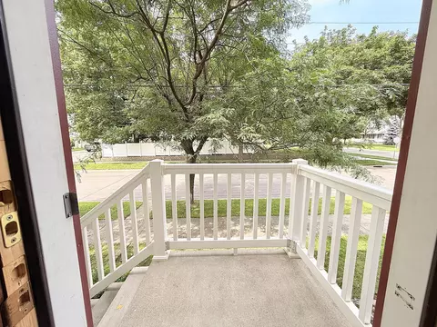 Exterior - 101 S 5th St, Montevideo, MN 56265 photo 5 of 7
